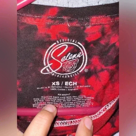 Selena Officially Licensed Short Sleeve Tie Die Graphic Tee Shirt XS Extra Small - Picture 3 of 7